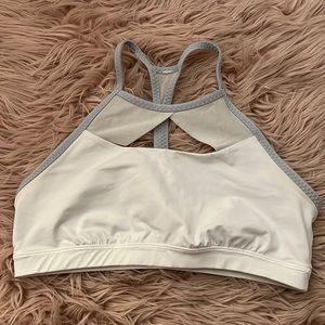 Lululemon high neck sports bra